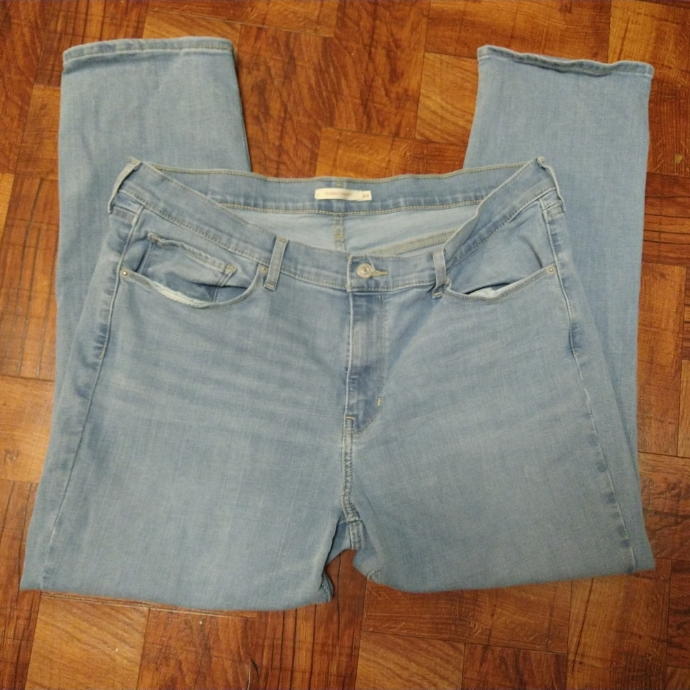 Levi's Classic Straight Leg Light Blue Jeans Women's Size 34
